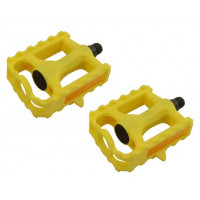 861 Plastic Pedals 9/16 Inch - Yellow